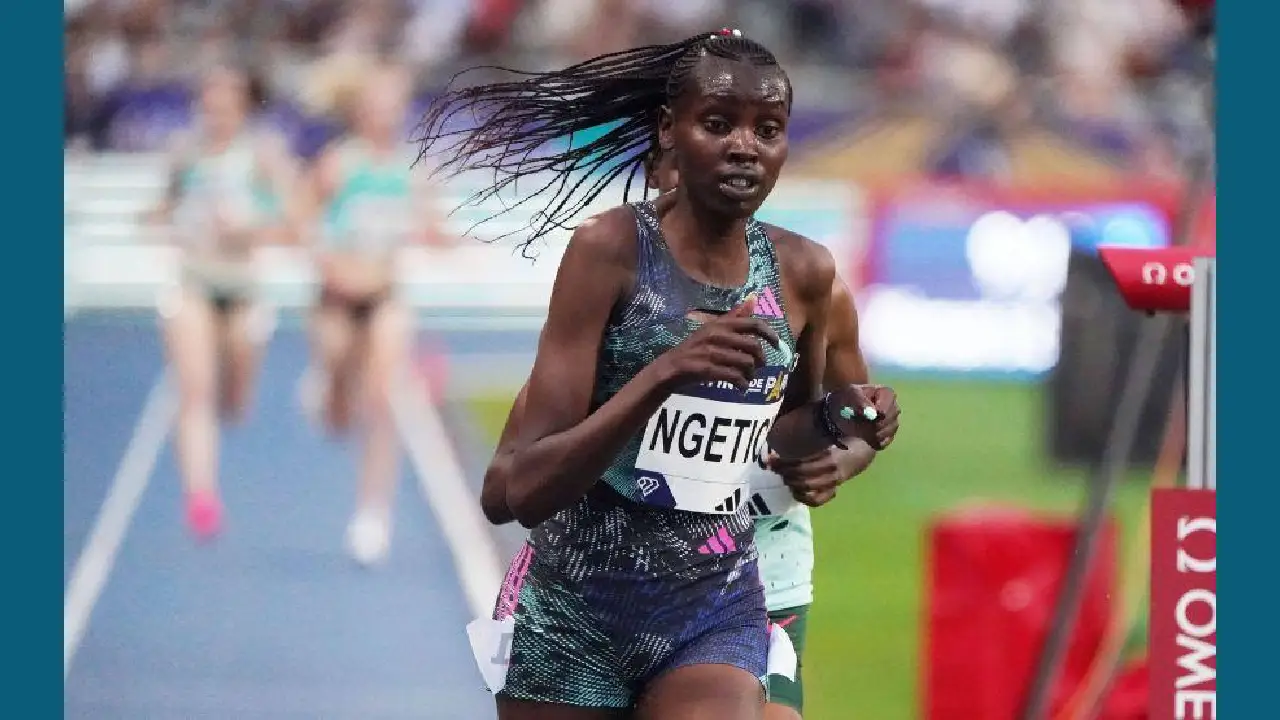 Agnes Ngetich récord mundial